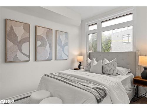 12 Wyn Wood Lane, Orillia, ON - Indoor Photo Showing Bedroom