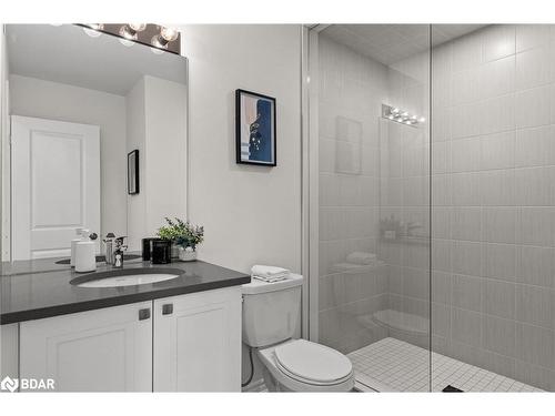 12 Wyn Wood Lane, Orillia, ON - Indoor Photo Showing Bathroom