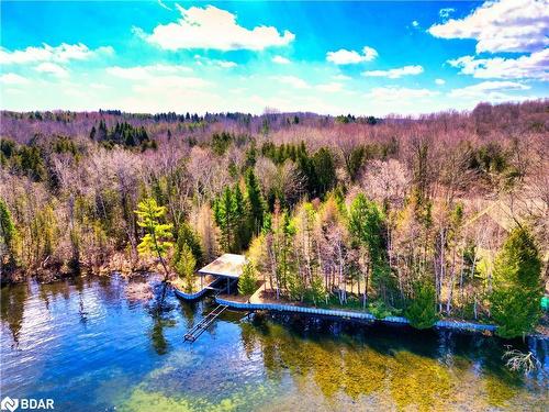 9 Beach Road, Oro-Medonte, ON 