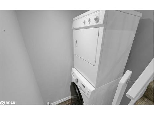 Upper-241 Letitia Street, Barrie, ON - Indoor Photo Showing Laundry Room