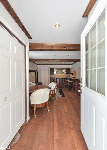 7187 Beach Drive, Washago, ON - Indoor Photo Showing Other Room