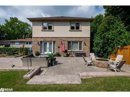 49 Hamilton Drive, Newmarket, ON - Outdoor