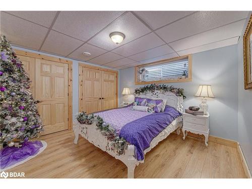 11 Nevis Ridge Drive, Oro-Medonte, ON - Indoor Photo Showing Bedroom