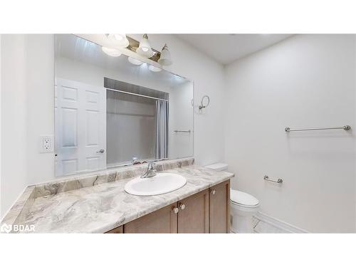 18-755 Linden Drive, Cambridge, ON - Indoor Photo Showing Bathroom