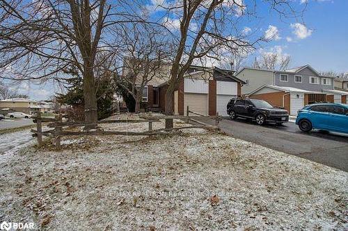 290 Collings Avenue, Bradford West Gwillimbury, ON - Outdoor