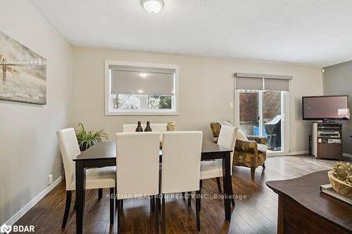 290 Collings Avenue, Bradford West Gwillimbury, ON - Indoor Photo Showing Dining Room