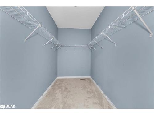 10 Fruitvale Circle Circle, Brampton, ON - Indoor With Storage