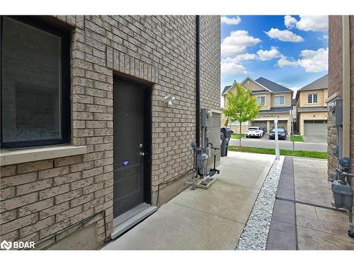 10 Fruitvale Circle Circle, Brampton, ON - Outdoor