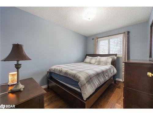 125 Terni Boulevard, Hamilton, ON - Indoor Photo Showing Bedroom