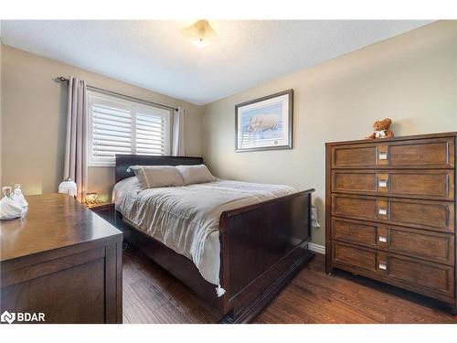 125 Terni Boulevard, Hamilton, ON - Indoor Photo Showing Bedroom