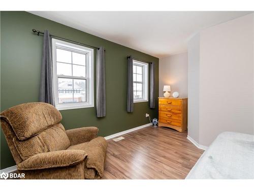 13 Truax Crescent, Essa, ON - Indoor Photo Showing Bedroom