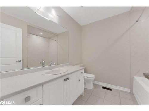 82 Ferragine Crescent, Bradford West Gwillimbury, ON - Indoor Photo Showing Bathroom