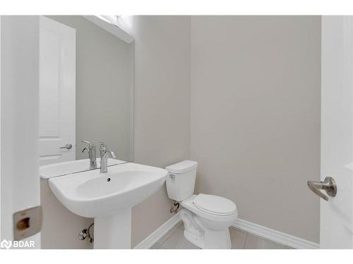 82 Ferragine Crescent, Bradford West Gwillimbury, ON - Indoor Photo Showing Bathroom