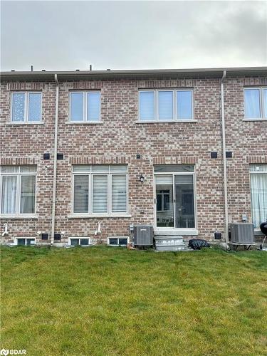 82 Ferragine Crescent, Bradford West Gwillimbury, ON - Outdoor