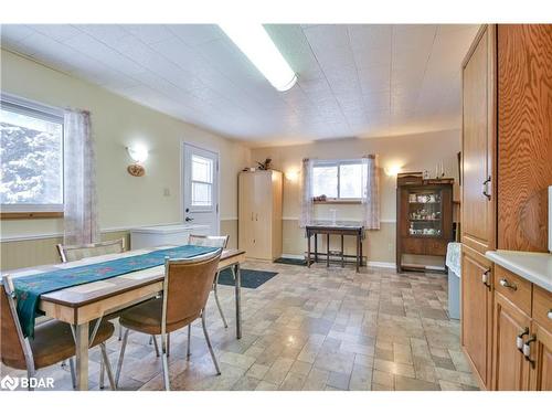 93 Jamieson Crescent, Oro-Medonte, ON - Indoor Photo Showing Dining Room