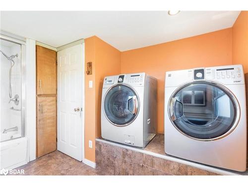 2508 Old Fort Road, Midland, ON - Indoor Photo Showing Laundry Room