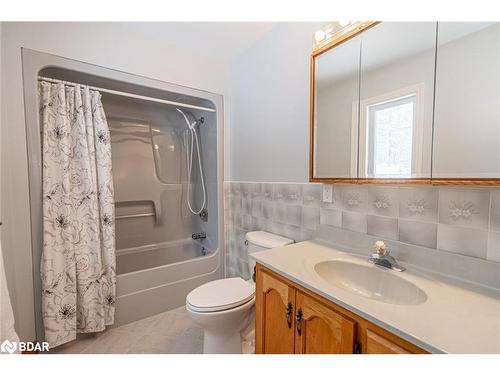 13 Davis Street, South River, ON - Indoor Photo Showing Bathroom