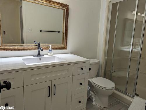 243 Lillian Crescent, Barrie, ON - Indoor Photo Showing Bathroom