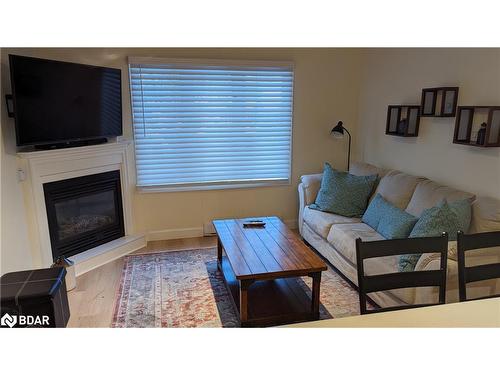 243 Lillian Crescent, Barrie, ON - Indoor Photo Showing Living Room With Fireplace