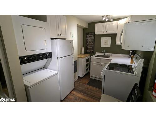 243 Lillian Crescent, Barrie, ON - Indoor Photo Showing Laundry Room