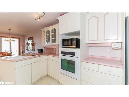 160 Gilwood Park Drive, Penetanguishene, ON - Indoor Photo Showing Kitchen With Double Sink