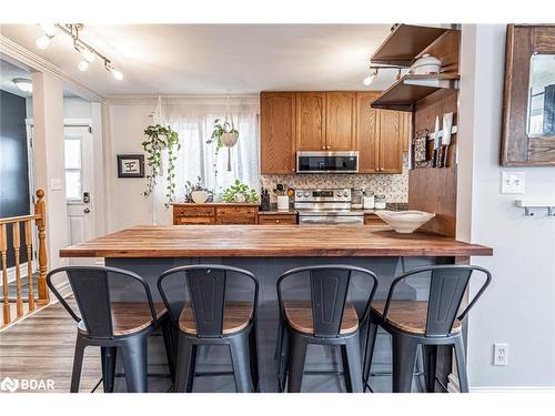 29 Frost Trail, Barrie, ON - Indoor Photo Showing Dining Room