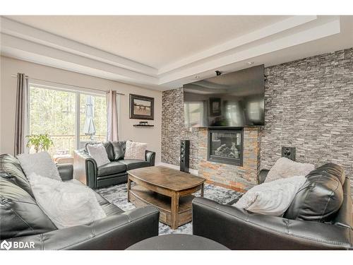 3 Jermey Lane, Oro-Medonte, ON - Indoor Photo Showing Living Room With Fireplace