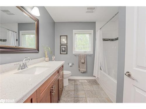 3 Jermey Lane, Oro-Medonte, ON - Indoor Photo Showing Bathroom