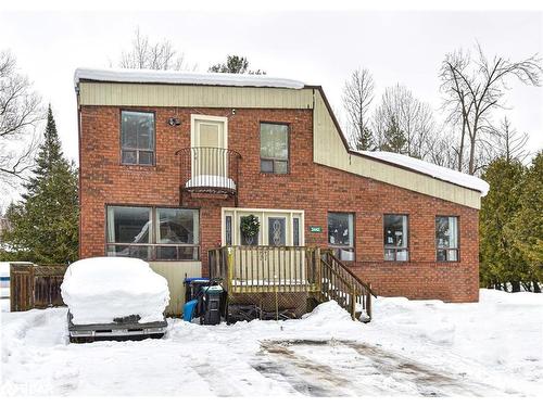 3442 Beachview Avenue, Cumberland, ON - Outdoor With Exterior