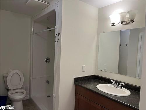 103-496 Yonge Street, Barrie, ON - Indoor Photo Showing Bathroom