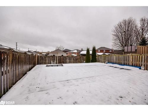 33 Brown Wood Drive, Barrie, ON - Outdoor