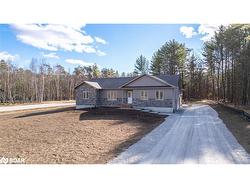 6121 Concession Rd B-C  Ramara, ON L3V 0L7
