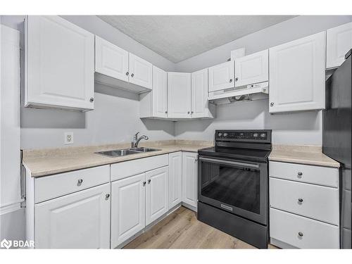 66 Matchedash Street S, Orillia, ON - Indoor Photo Showing Kitchen With Double Sink