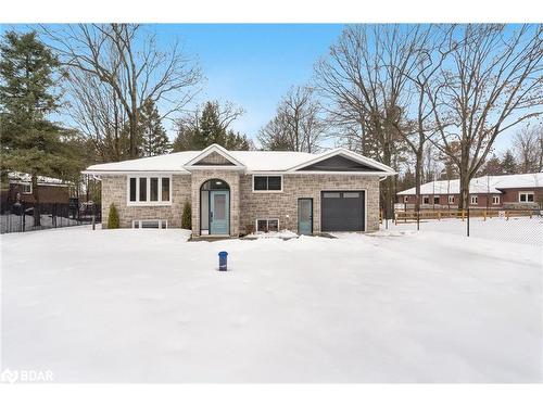 2386 South Orr Lake Road, Elmvale, ON - Outdoor With Facade