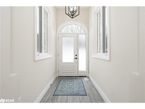 2386 South Orr Lake Road, Elmvale, ON - Indoor Photo Showing Other Room