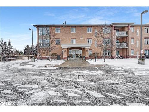 109-500 Mapleview Drive W, Barrie, ON - Outdoor