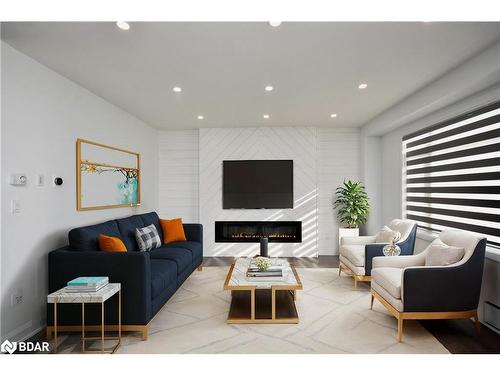 22 Franklin Trail, Barrie, ON - Indoor Photo Showing Living Room With Fireplace