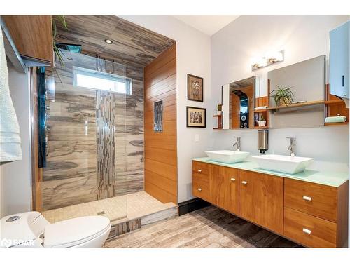 15512 County Road 27, Elmvale, ON - Indoor Photo Showing Bathroom