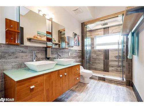 15512 County Road 27, Elmvale, ON - Indoor Photo Showing Bathroom