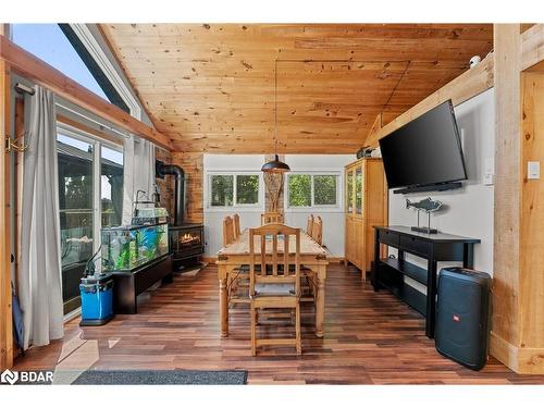 104 Fulsom Crescent, Kawartha Lakes, ON - Indoor Photo Showing Other Room