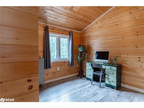 4057 Cambrian Road, Washago, ON - Indoor