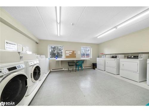 407-460 Ontario Street, Collingwood, ON - Indoor Photo Showing Laundry Room