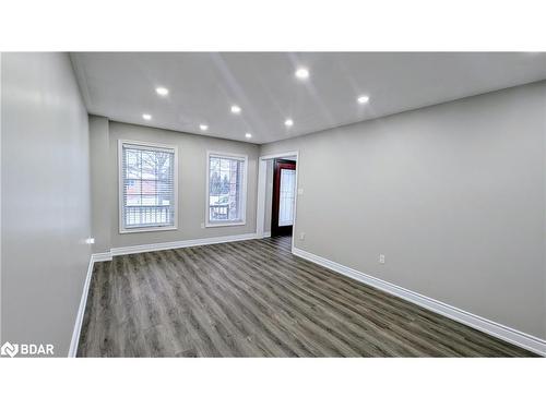 57 Falling Brook Drive, Barrie, ON - Indoor Photo Showing Other Room