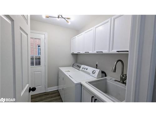 57 Falling Brook Drive, Barrie, ON - Indoor Photo Showing Laundry Room