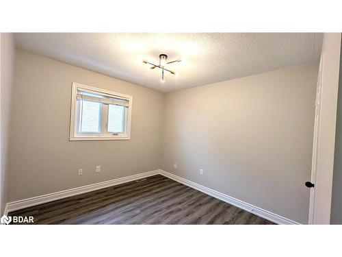 57 Falling Brook Drive, Barrie, ON - Indoor Photo Showing Other Room