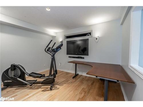 250 Big Bay Point Road, Innisfil, ON - Indoor Photo Showing Gym Room