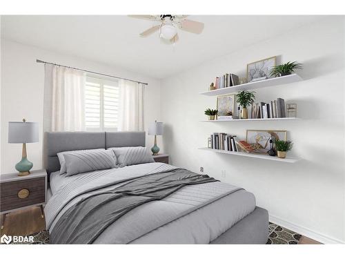 9 Coles Street, Barrie, ON - Indoor Photo Showing Bedroom