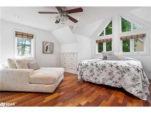 2240 South Orr Lake Road, Elmvale, ON - Indoor Photo Showing Bedroom