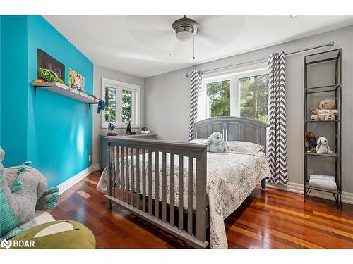 2240 South Orr Lake Road, Elmvale, ON - Indoor Photo Showing Bedroom