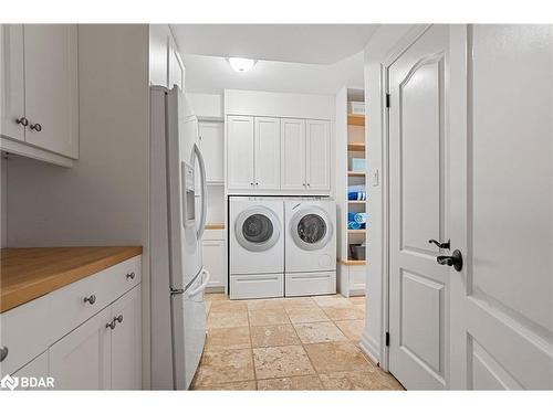 2240 South Orr Lake Road, Elmvale, ON - Indoor Photo Showing Laundry Room